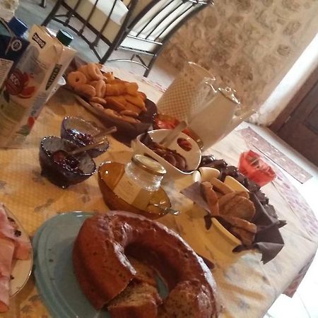 Alloggi Agrituristici Antica Dimora Villa San Demetrio ne' Vestini Dış mekan fotoğraf