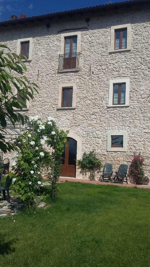 Alloggi Agrituristici Antica Dimora Villa San Demetrio ne' Vestini Dış mekan fotoğraf